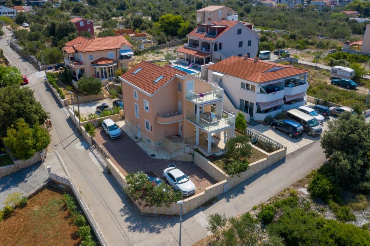 Villa Tea Ražanj Esterno foto