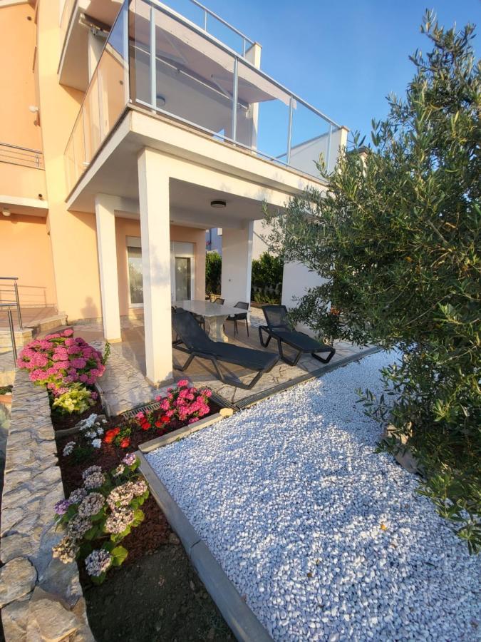 Villa Tea Ražanj Esterno foto