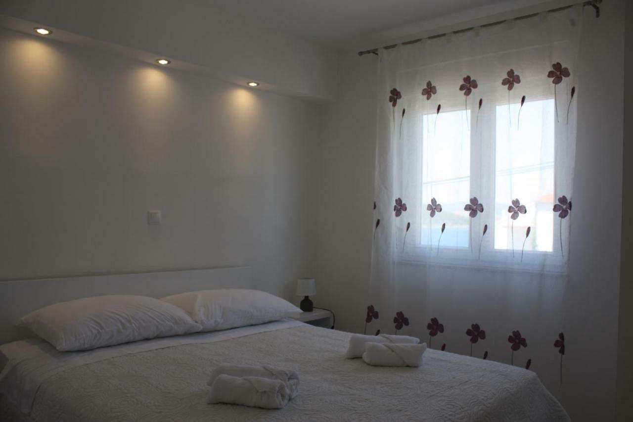 Villa Tea Ražanj Esterno foto